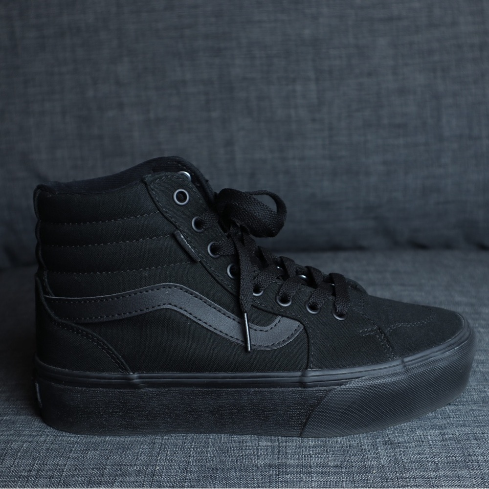 Platform Hightop Black Vans
